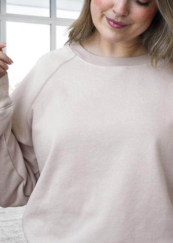 Taylor Raglan